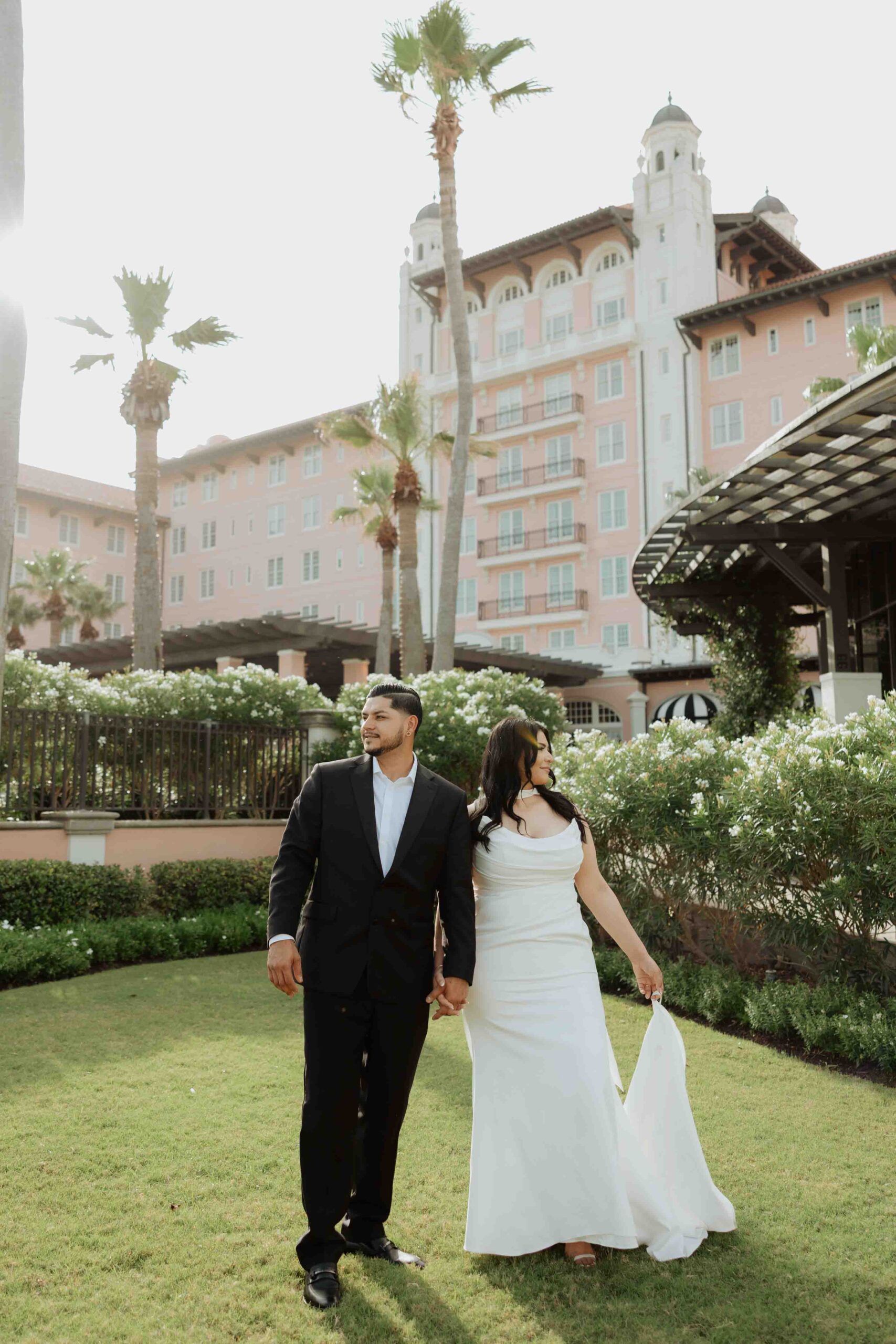 engagement photos at the grand galvez hotel, Galveston wedding photographer