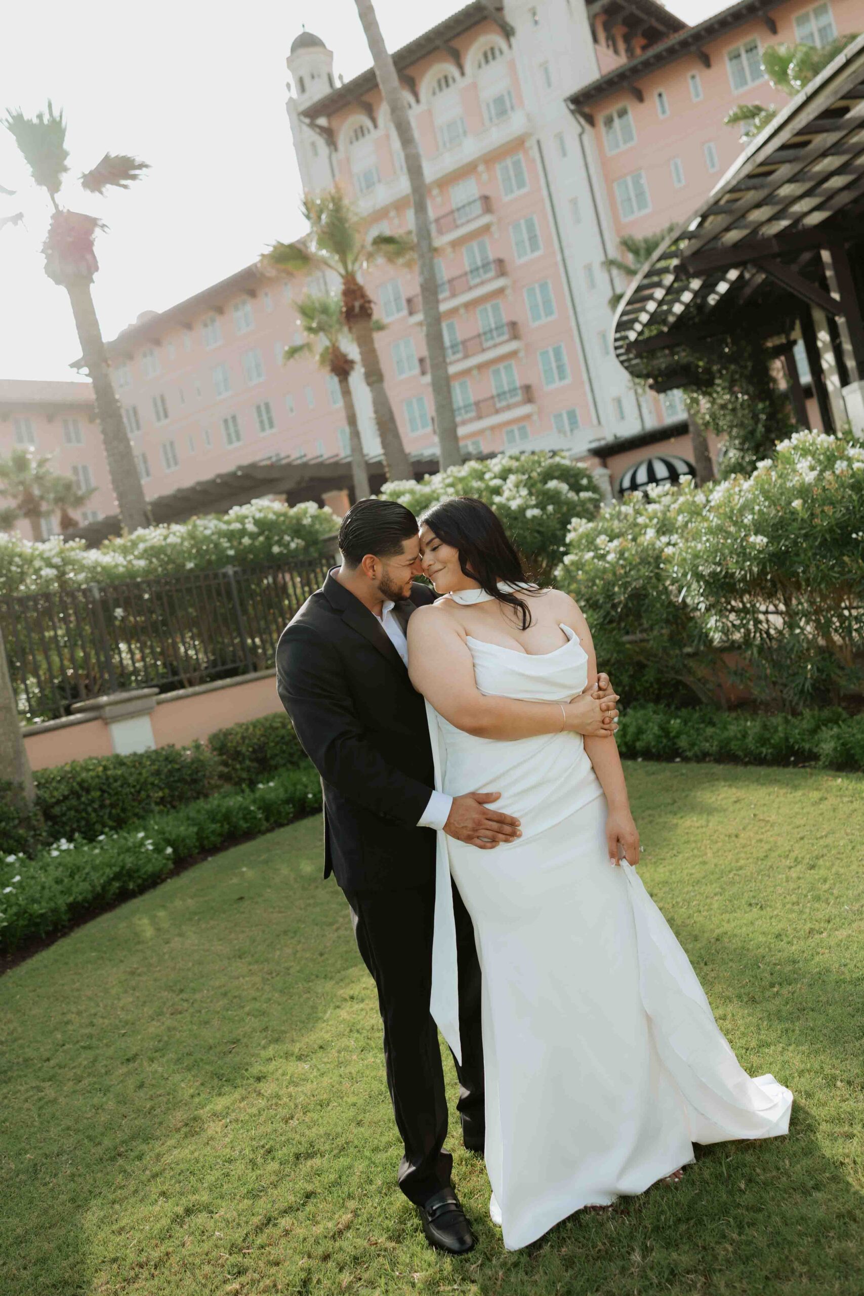 engagement photos at the grand galvez hotel, Galveston wedding photographer