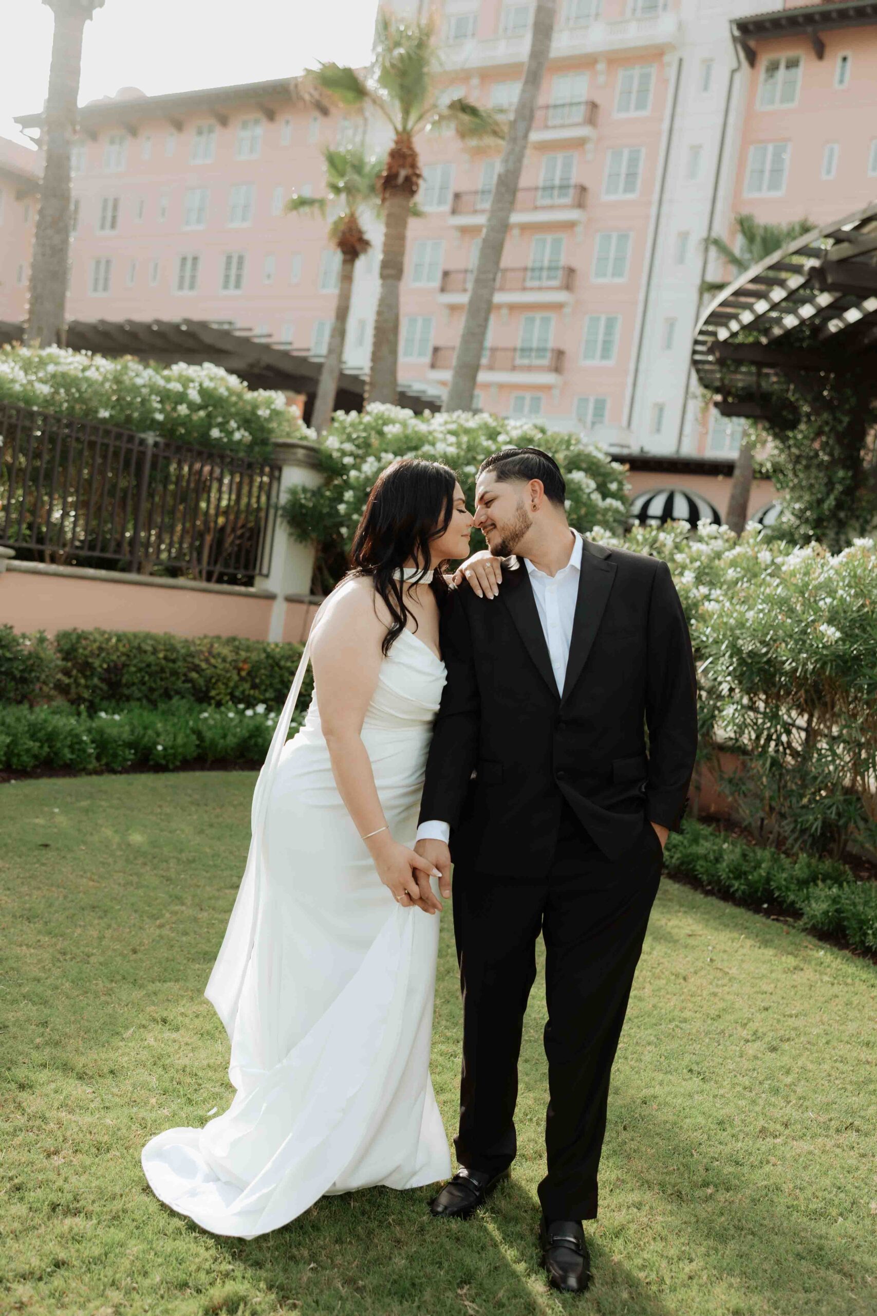 engagement photos at the grand galvez hotel, Galveston wedding photographer